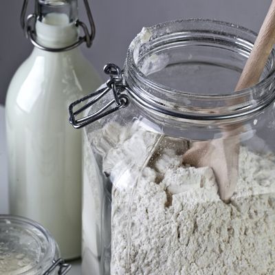 Hot Selling Good Product High Quality Maleic Anhydride Ma CAS 108-31-6